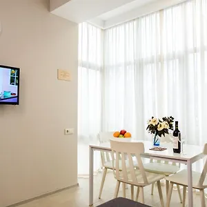 Modern Avlabari In Old Town شقة