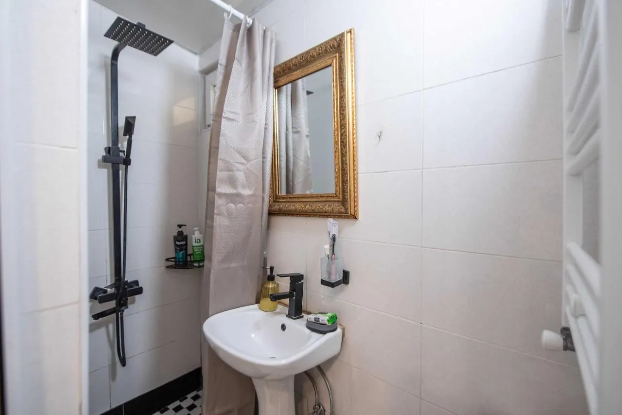 Old Town-Booking Apartment تبليسي