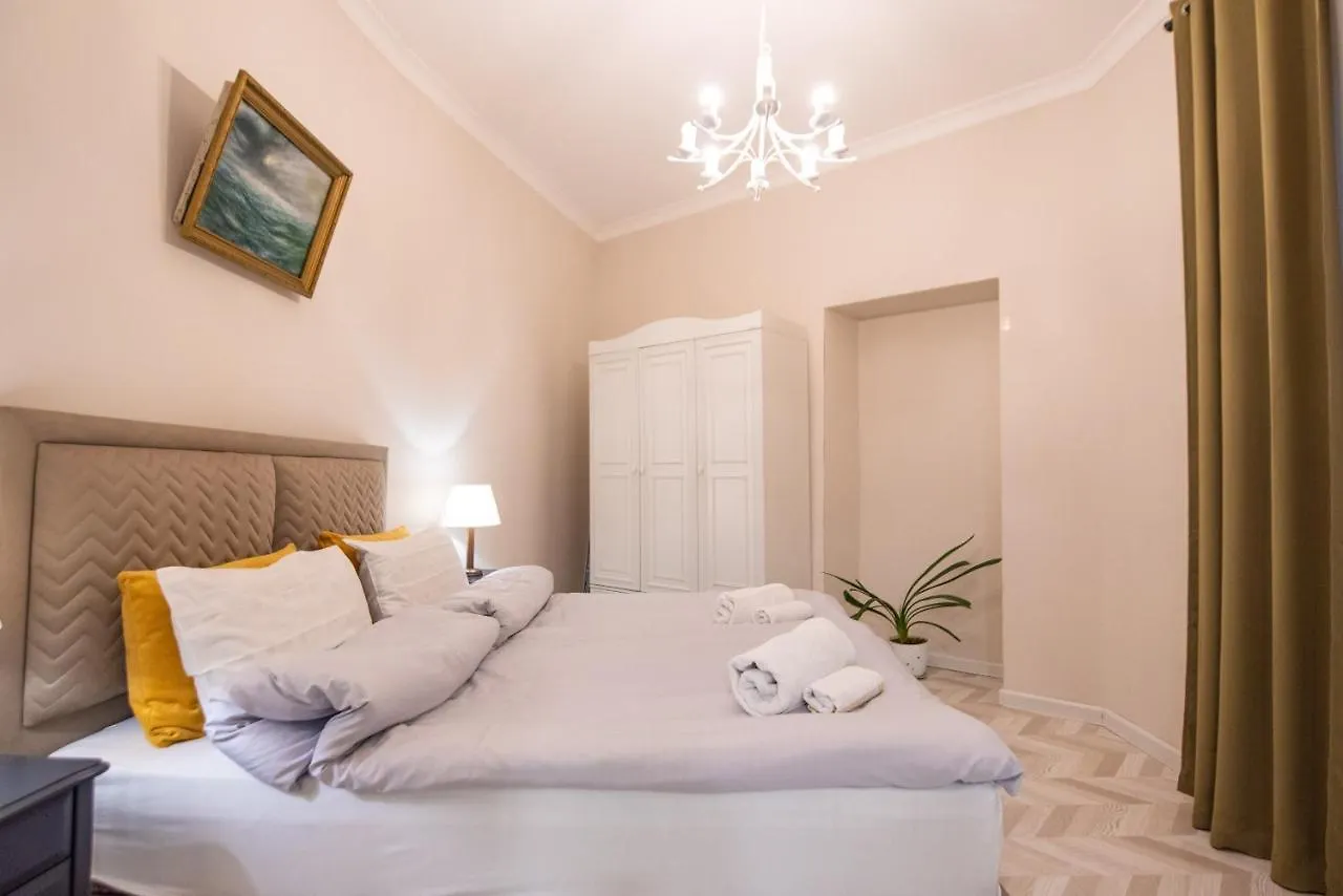 Old Town-Booking Apartment تبليسي
